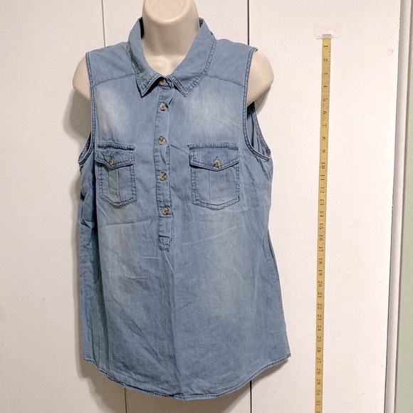 JAPNA Light Blue Soft Chambray Sleeveless Shirt Blouse Womens Large - Picture 4 of 14